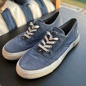 Nautica - Men’s Everyday Casual Canvas Lace-Up Sneakers. Navy. Size 10.